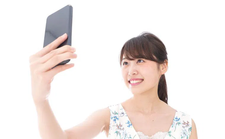 出会い系サイトでモテる写真の撮り方